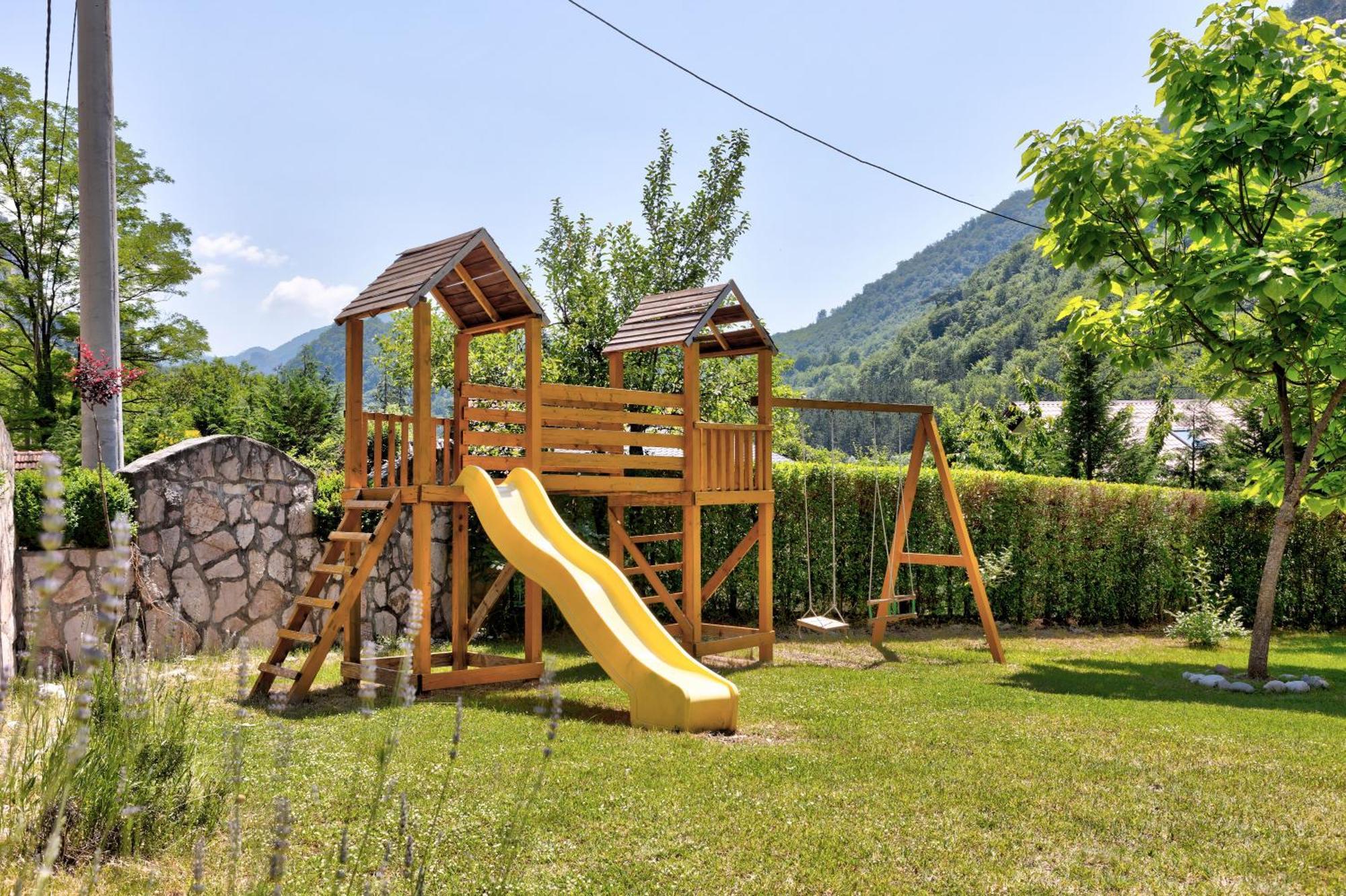 Vila Sunce Village Resort Konjic Exteriör bild